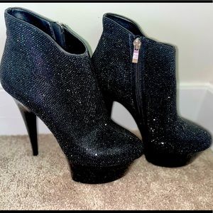 COPY - NWOT Ellie Pleaser stripper shoes size 8